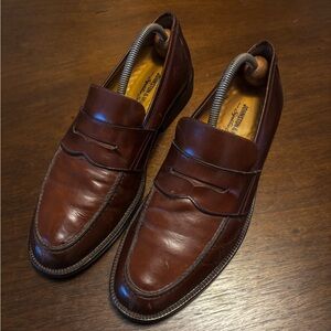 Johnston & Murphy Signature Series “Made In Italy” Rich Brown Leather Loafers
